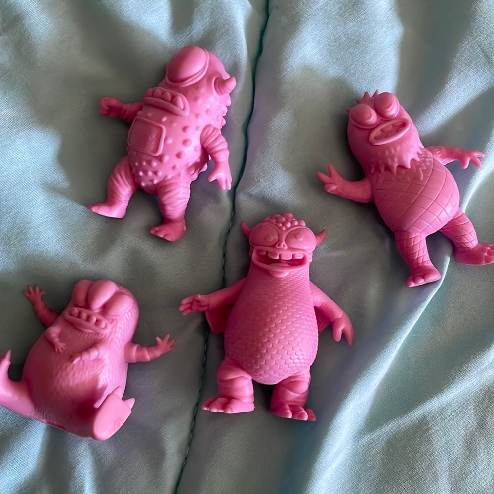 Jeff Lamm Mini PINK Greasebat Gummi Playset Figures